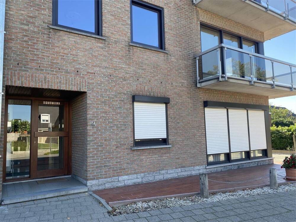 Appartement te koop in Oostkamp 8020 220000.00€ 2 slaapkamers m² - Zoekertje 463050
