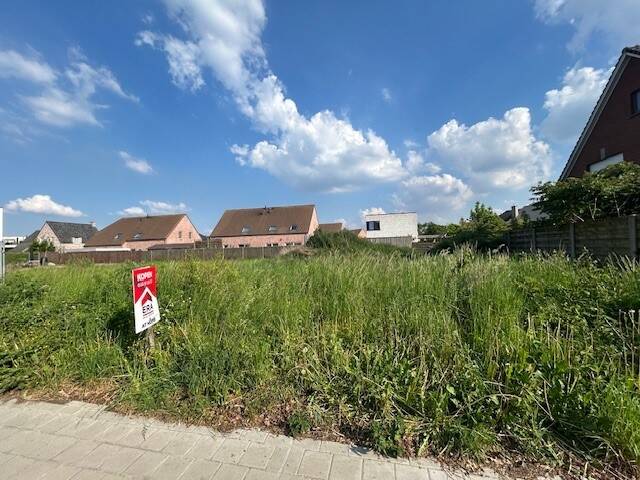 Grond te koop in Wevelgem 8560 160000.00€ slaapkamers m² - Zoekertje 464146