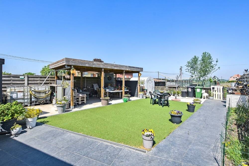 Huis te koop in Diksmuide 8600 235000.00€ 3 slaapkamers 129.00m² - Zoekertje 470528