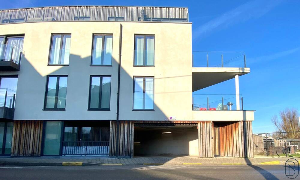 Parking & garage te koop in Harelbeke 8530 16250.00€ slaapkamers m² - Zoekertje 466251
