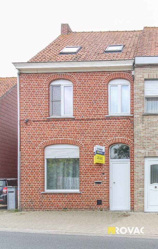 Huis te  koop in Emelgem 8870 174000.00€ 4 slaapkamers m² - Zoekertje 467816