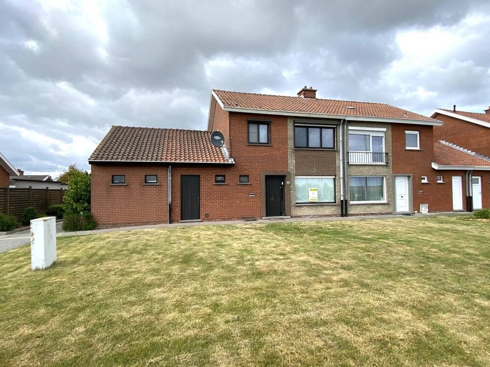 Huis te  huur in Pittem 8740 800.00€ 2 slaapkamers 155.00m² - Zoekertje 468405