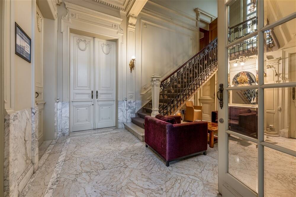 Handelszaak te koop in Kortrijk 8500 0.00€ slaapkamers 720.00m² - Zoekertje 467866