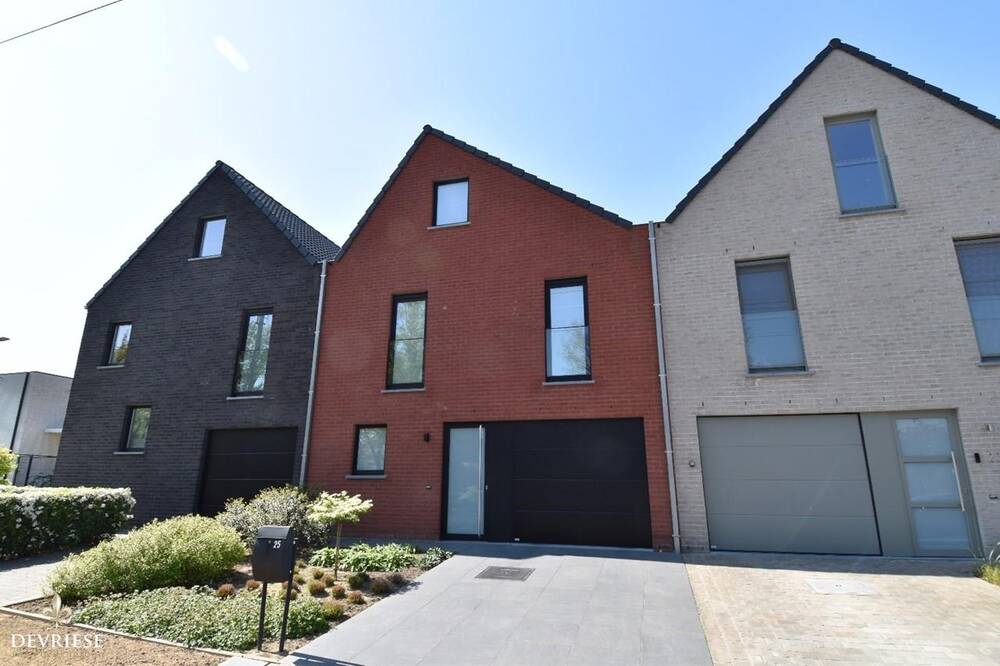 Huis te koop in Heule 8501 395000.00€ 4 slaapkamers 201.00m² - Zoekertje 468257