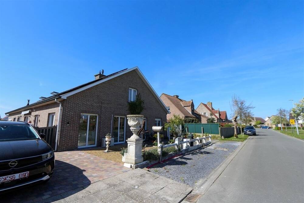 Huis te in De Haan 8420 399000.00€ 3 slaapkamers 165.00m² - Zoekertje 470372