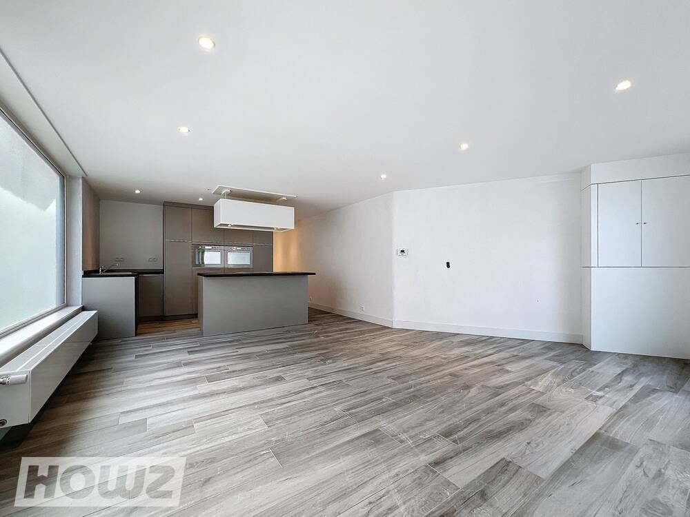 Appartement te koop in Wevelgem 8560 159000.00€ 2 slaapkamers 173.00m² - Zoekertje 560766