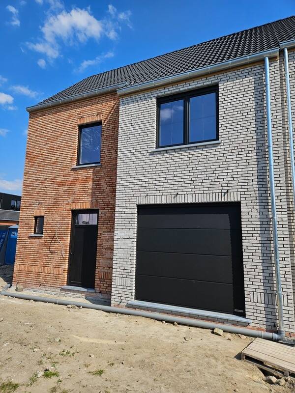 Huis te koop in Waardamme 8020 412421.00€ 3 slaapkamers 150.87m² - Zoekertje 470492