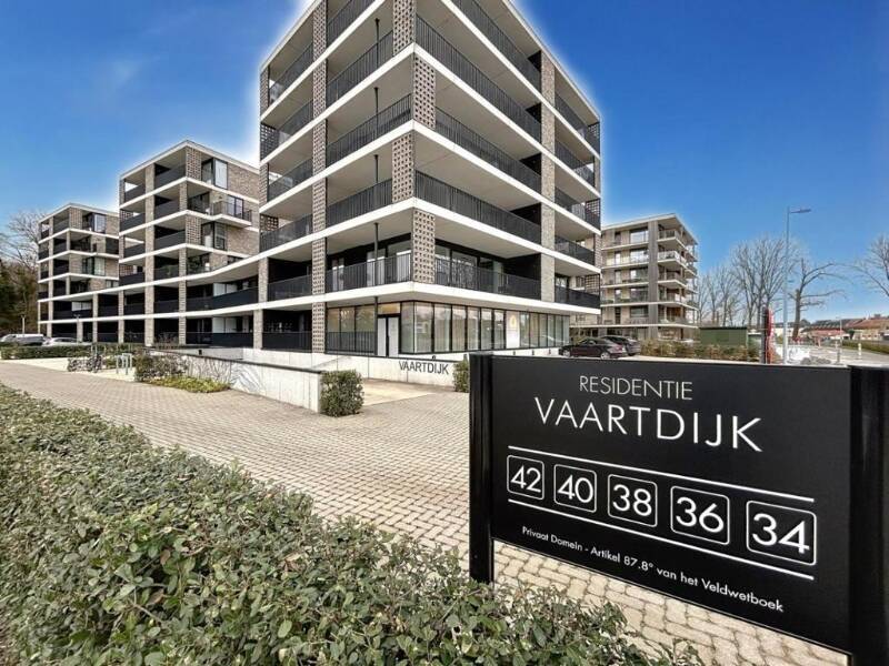 Appartement te koop in Sint-Michiels 8200 299000.00€ 1 slaapkamers 67.00m² - Zoekertje 470119