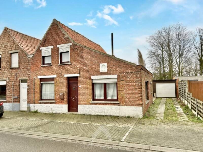 Huis te koop in Oostkamp 8020 205000.00€ 2 slaapkamers 105.00m² - Zoekertje 470125