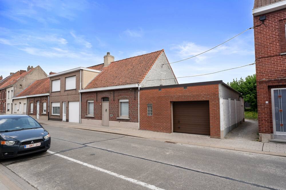 Huis te koop in Oostrozebeke 8780 150000.00€ 3 slaapkamers 107.00m² - Zoekertje 469285