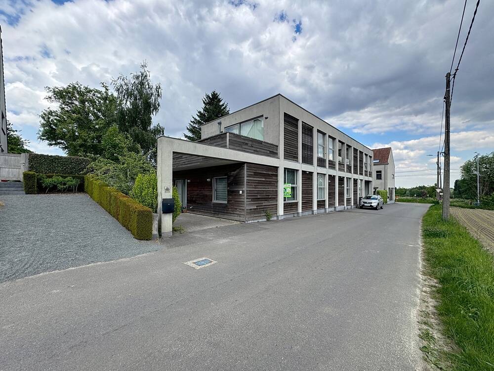 Appartement te  huur in Aalbeke 8511 950.00€ 2 slaapkamers 175.00m² - Zoekertje 470558