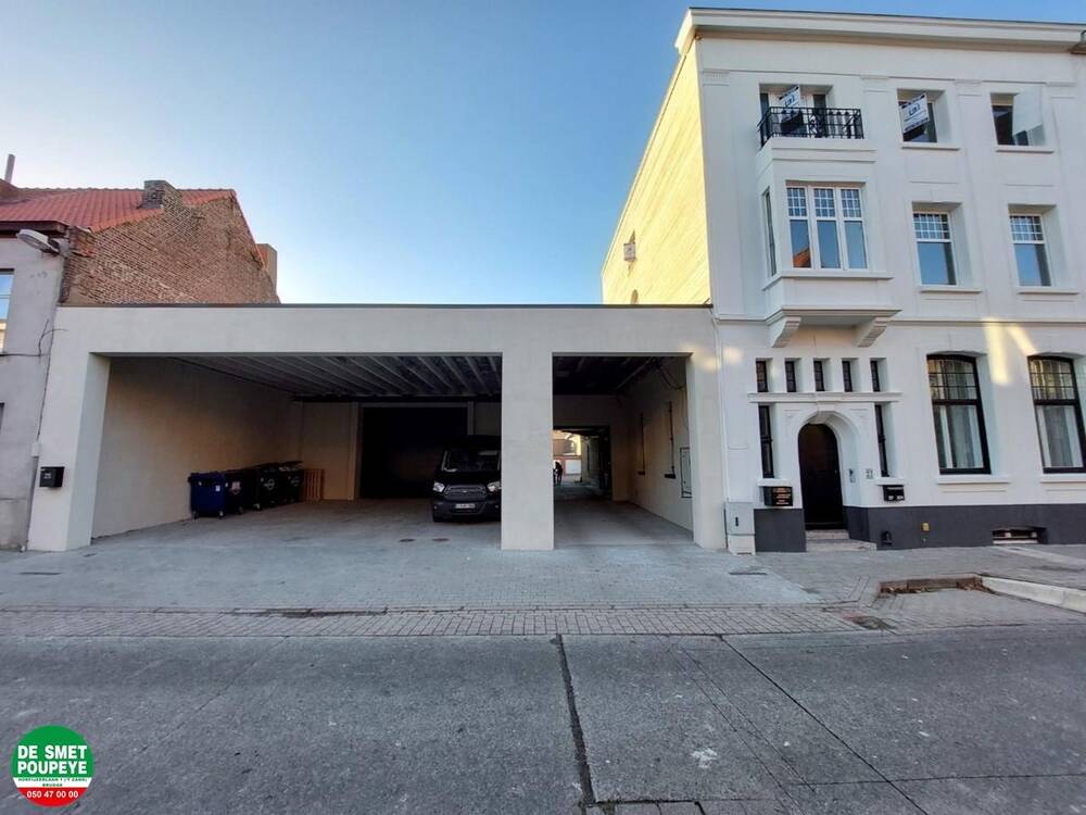 Parking & garage te  huur in Brugge 8000 115.00€  slaapkamers m² - Zoekertje 470711