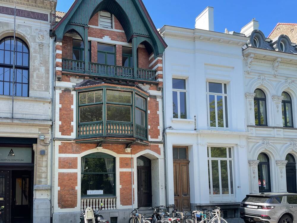 Appartementsgebouw te koop in Oostende 8400 445000.00€ 5 slaapkamers 361.00m² - Zoekertje 472313