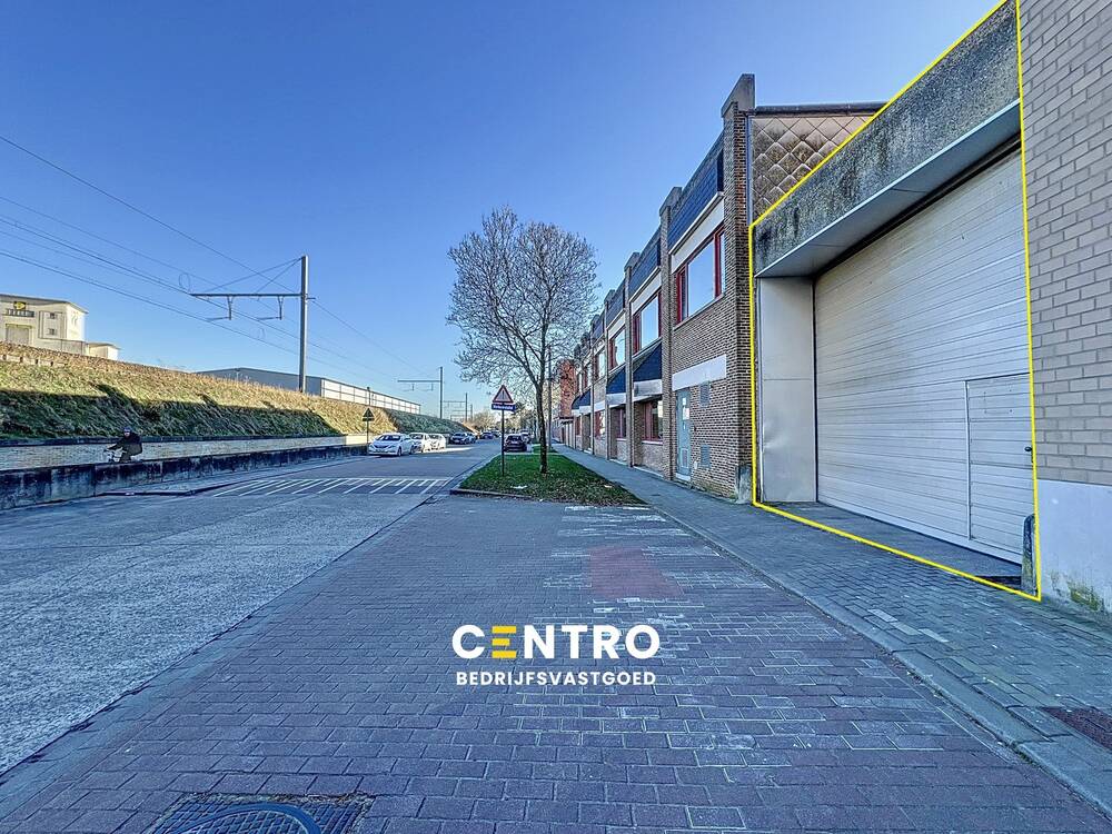 Handelszaak te huur in Roeselare 8800 0.00€ slaapkamers 1961.00m² - Zoekertje 472329