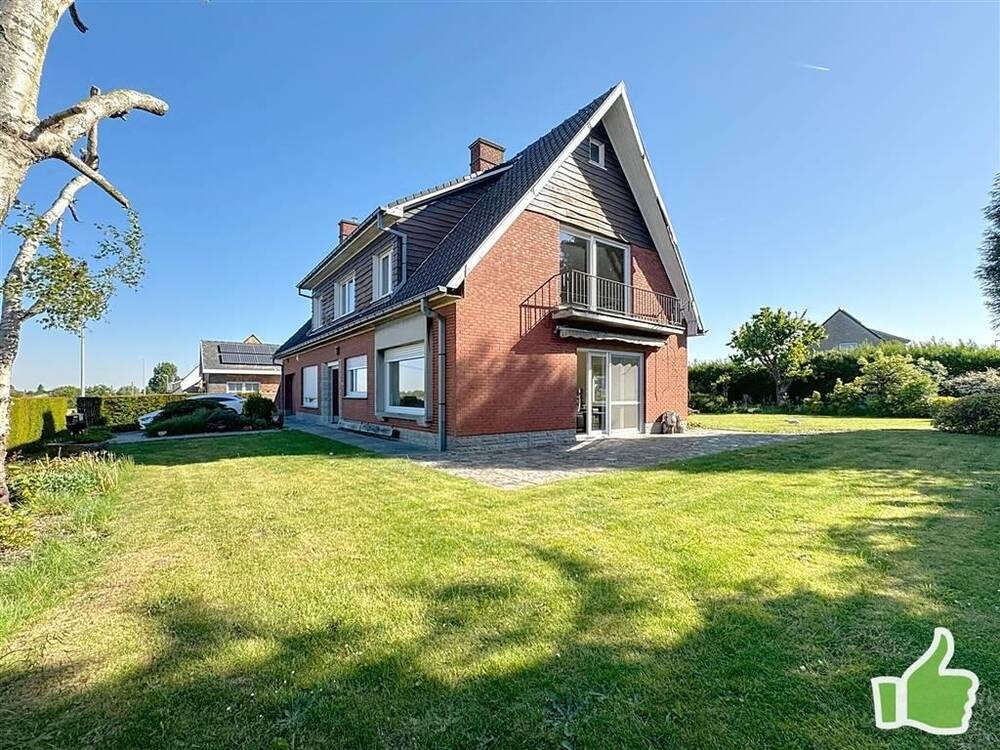 Huis te koop in Rekkem 8930 379000.00€ 4 slaapkamers 258.00m² - Zoekertje 472917