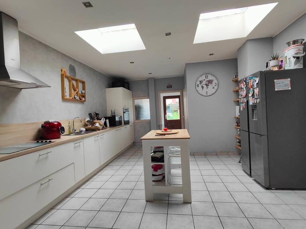 Huis te koop in Menen 8930 120000.00€ 3 slaapkamers 138.00m² - Zoekertje 473728