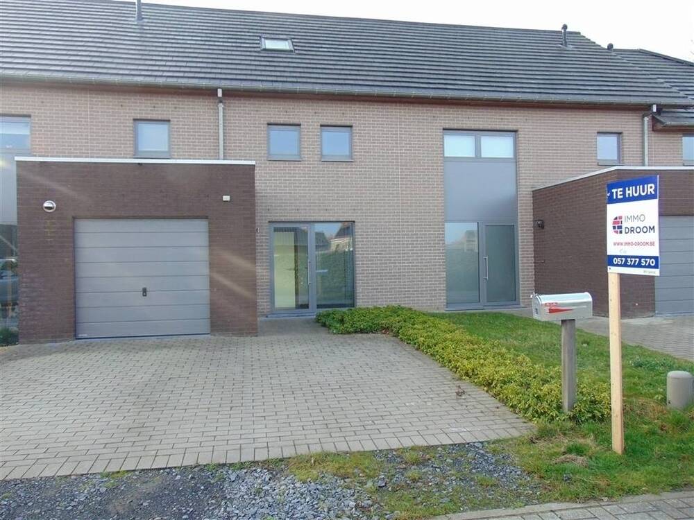 Huis te  huur in Vleteren 8640 850.00€ 3 slaapkamers 150.00m² - Zoekertje 472389