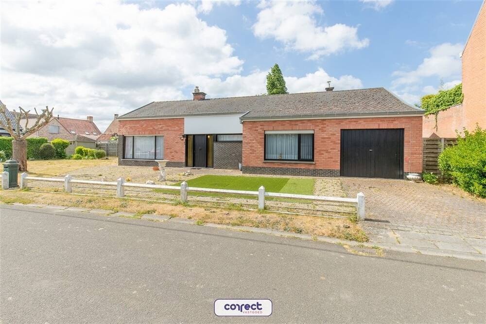 Huis te in Ichtegem 8480 249000.00€ 3 slaapkamers m² - Zoekertje 475094