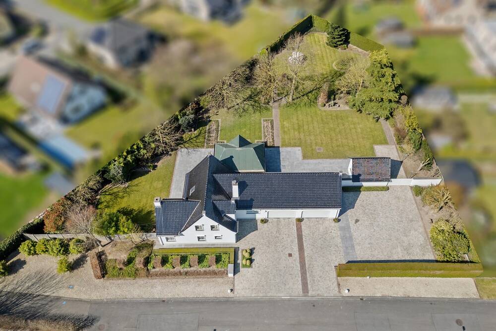 Villa te koop in Roeselare 8800 1150000.00€ 3 slaapkamers 404.00m² - Zoekertje 474485
