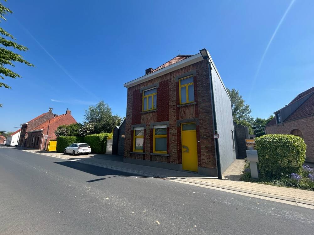Huis te koop in Dadizele 8890 475000.00€ 4 slaapkamers 235.00m² - Zoekertje 474460