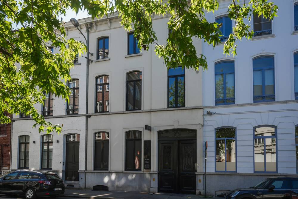 Mixgebouw te  koop in Kortrijk 8500 539000.00€ 3 slaapkamers 400.00m² - Zoekertje 473877