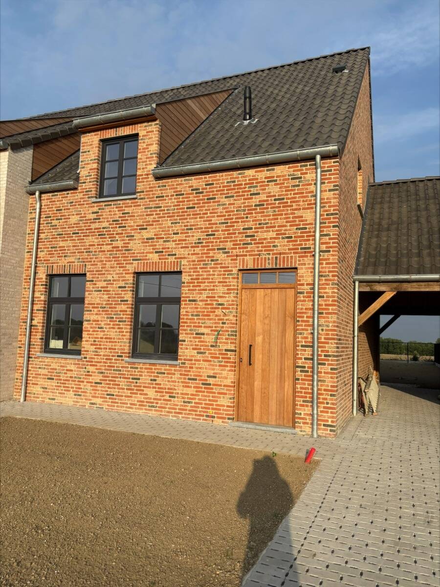 Huis te koop in Moorslede 8890 384514.00€ 3 slaapkamers 153.92m² - Zoekertje 475162