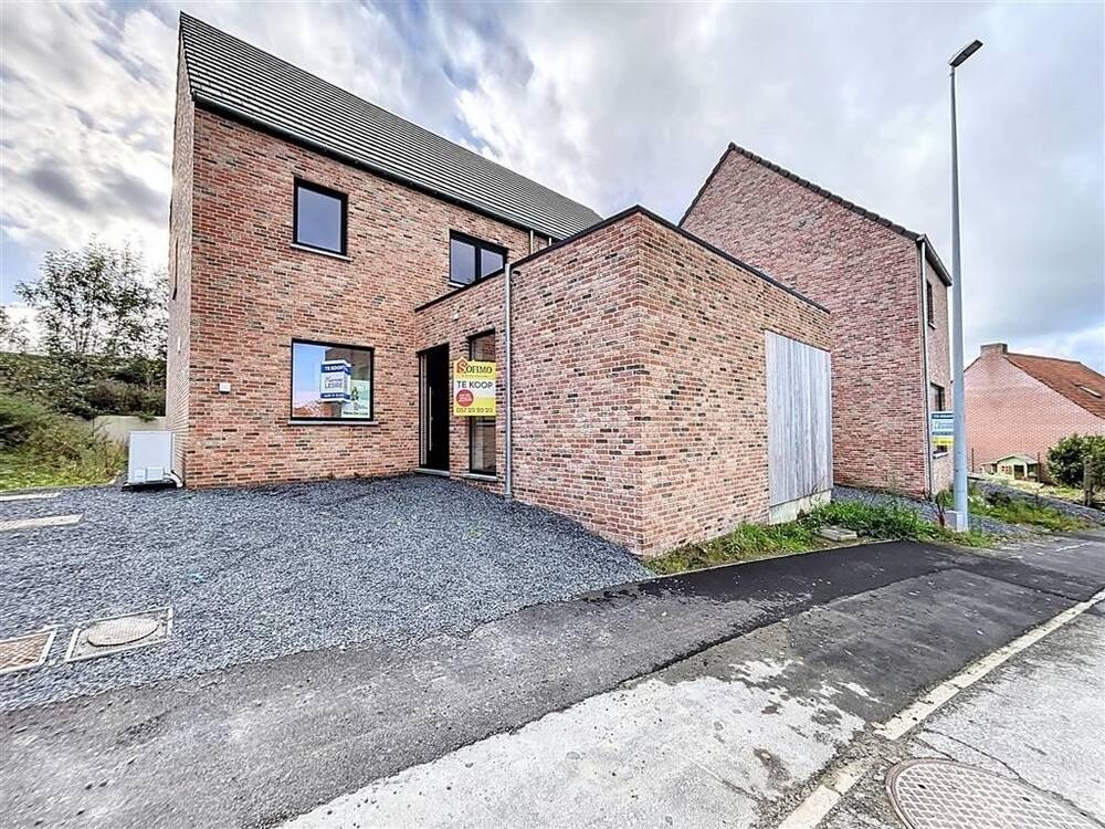 Huis te koop in Houthulst 8650 368500.00€ 2 slaapkamers 153.52m² - Zoekertje 474687