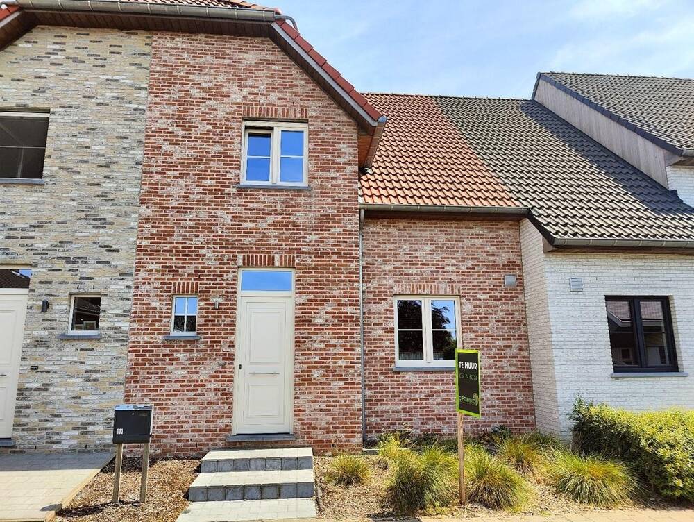 Huis te  huur in Zwevezele 8750 900.00€ 3 slaapkamers m² - Zoekertje 476538