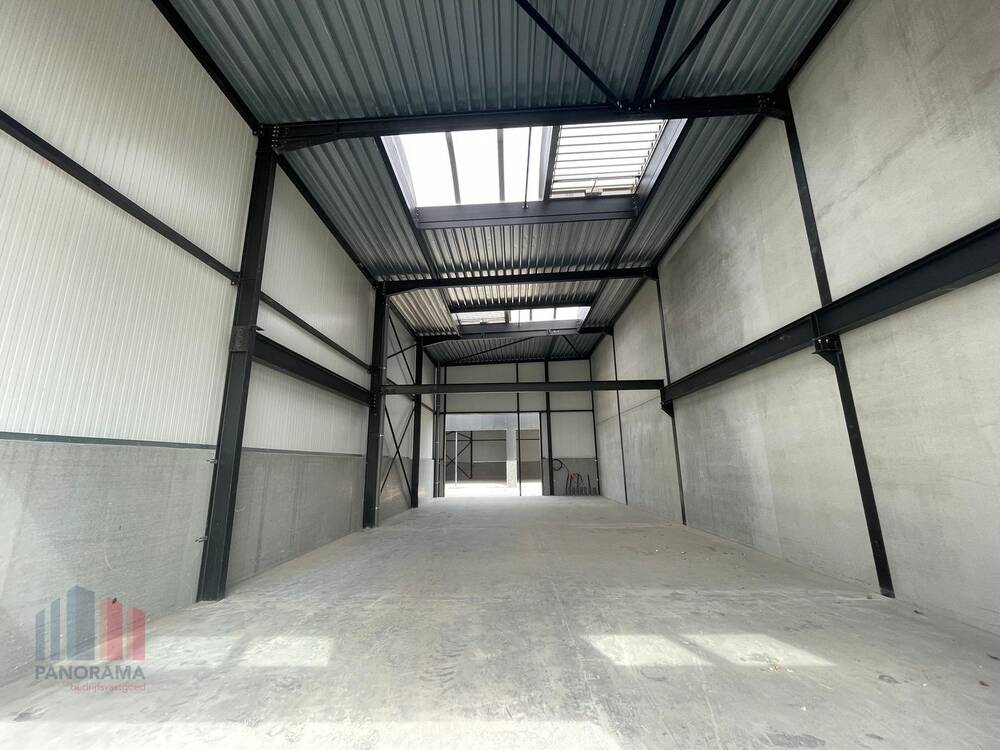 Handelszaak te huur in Oudenburg 8460 570.00€ slaapkamers 99.00m² - Zoekertje 476335