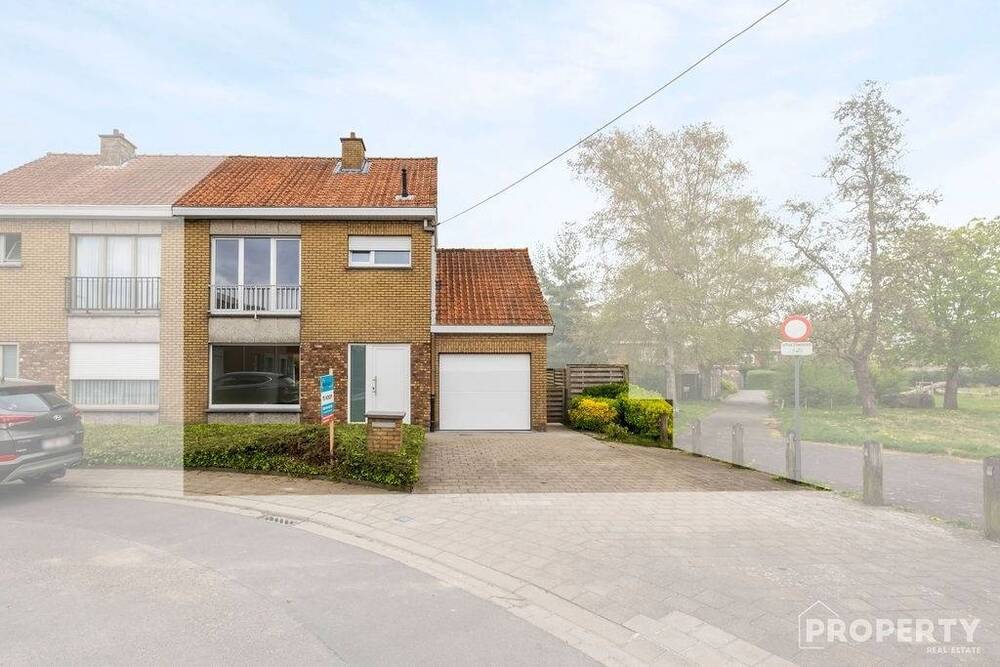 Huis te koop in Rumbeke 8800 220000.00€ 3 slaapkamers 160.00m² - Zoekertje 476999