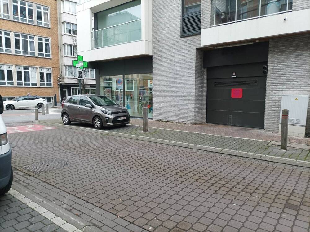 Parking & garage te  koop in Oostende 8400 55000.00€  slaapkamers m² - Zoekertje 476153