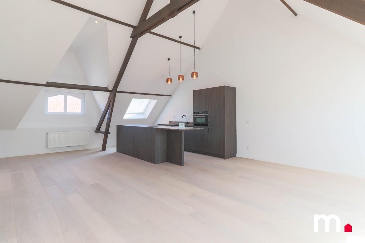 Huis te koop in Wevelgem 8560 345000.00€ slaapkamers 200.00m² - Zoekertje 476722