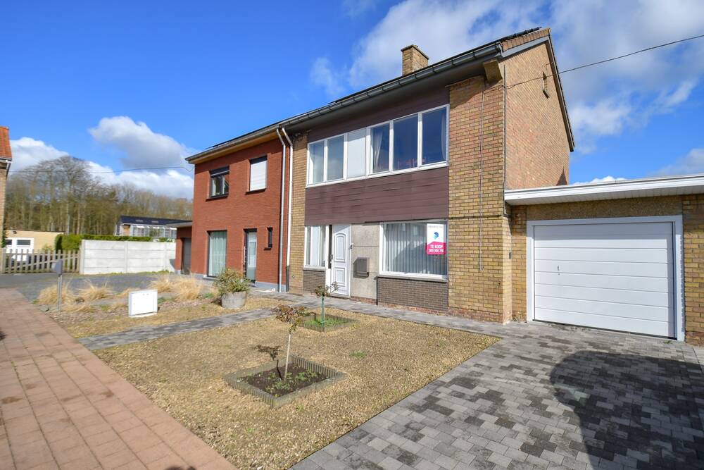 Huis te koop in Beernem 8730 258000.00€ 3 slaapkamers 161.00m² - Zoekertje 476634