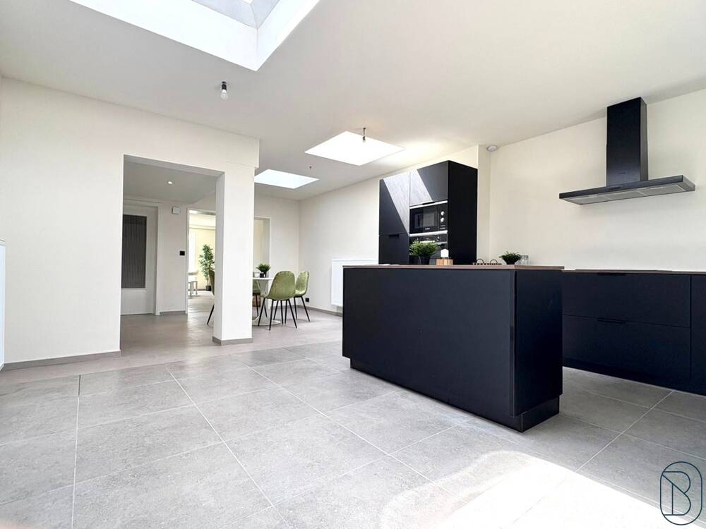 Huis te koop in Heule 8501 325000.00€ 3 slaapkamers 150.00m² - Zoekertje 475616