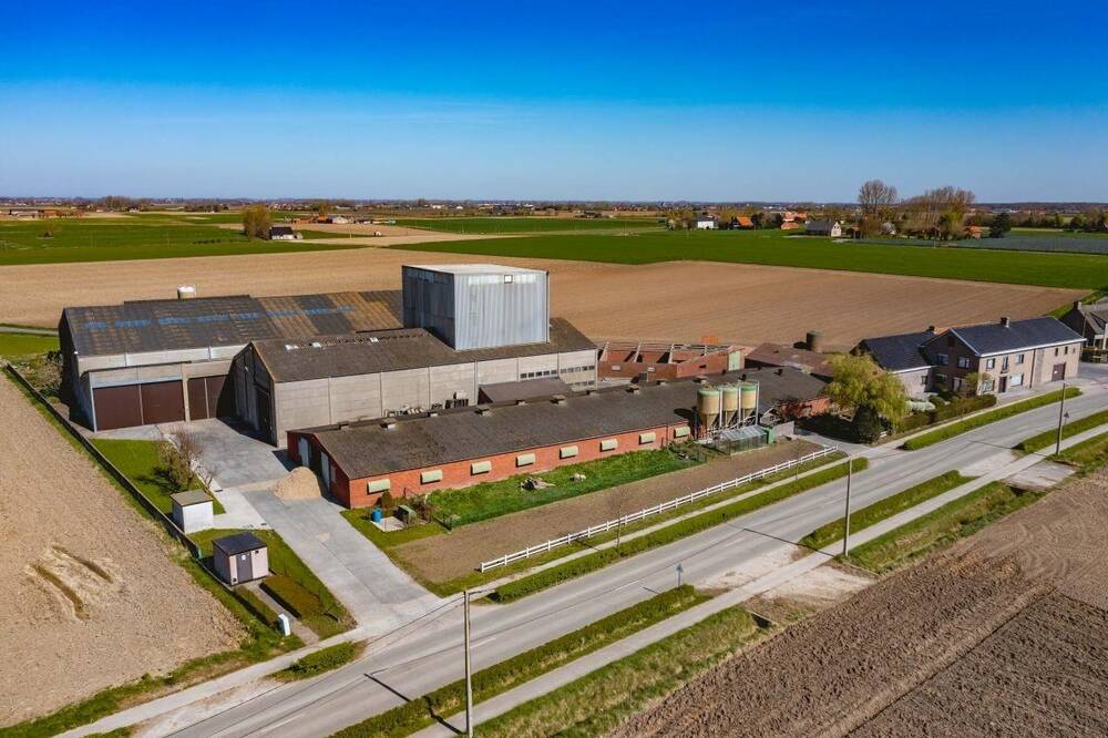 Handelszaak te koop in Poperinge 8970 0.00€ slaapkamers m² - Zoekertje 475825