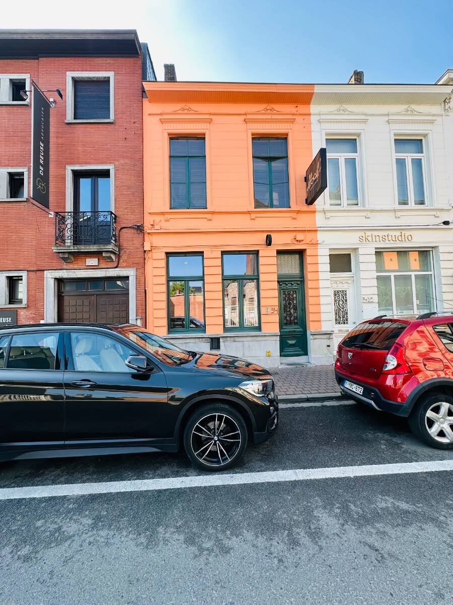 Handelszaak te koop in Roeselare 8800 330000.00€ 2 slaapkamers 208.00m² - Zoekertje 478496