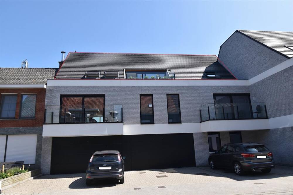 Appartement te koop in Ruiselede 8755 330000.00€ 2 slaapkamers m² - Zoekertje 478650