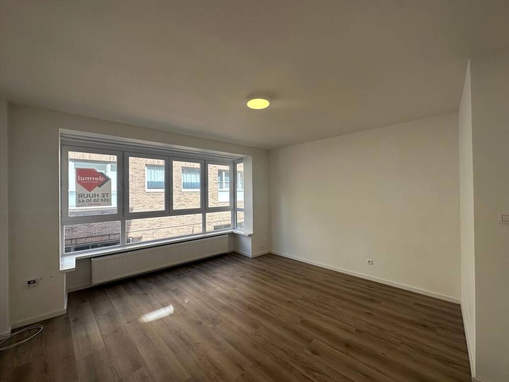 Appartement te  huur in Oostende 8400 700.00€ 1 slaapkamers m² - Zoekertje 478504