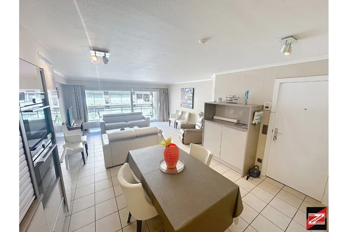 Appartement te  in Knokke-Heist 8300 585000.00€ 2 slaapkamers 89.00m² - Zoekertje 477903