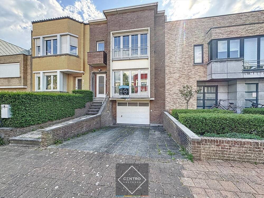 Huis te koop in Blankenberge 8370 347500.00€ 4 slaapkamers 226.00m² - Zoekertje 478698