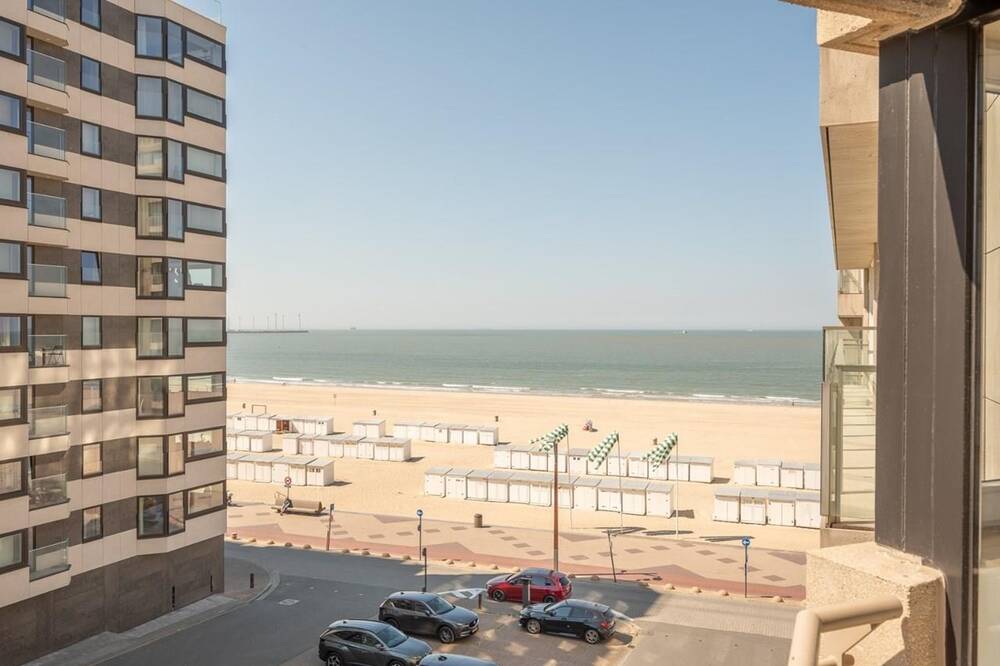 Appartement te koop in Heist-aan-Zee 8301 690000.00€ 2 slaapkamers 88.00m² - Zoekertje 480244