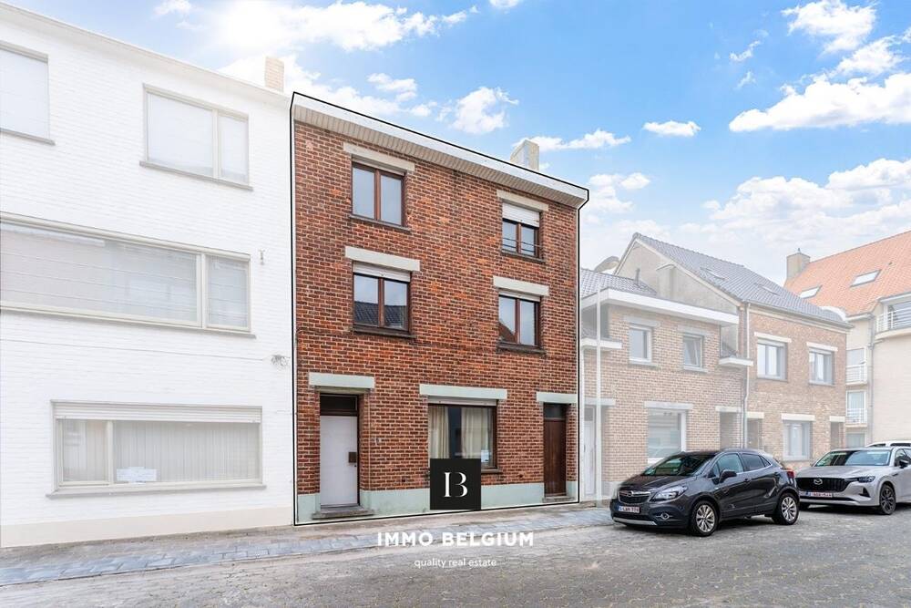 Huis te koop in Bredene 8450 215000.00€ 5 slaapkamers 234.00m² - Zoekertje 480689