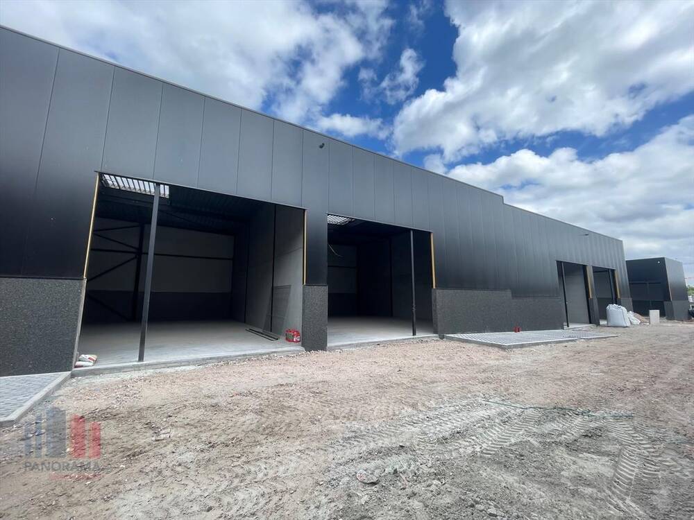 Handelszaak te koop in Oudenburg 8460 255000.00€ slaapkamers 178.00m² - Zoekertje 481407