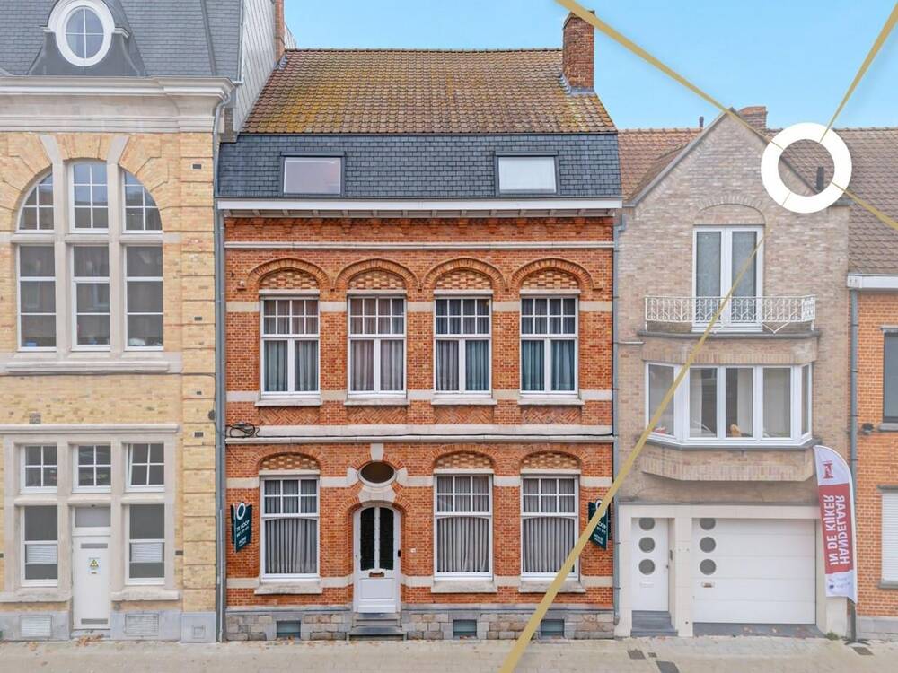 Huis te koop in Ieper 8900 374500.00€ 6 slaapkamers 320.00m² - Zoekertje 482130