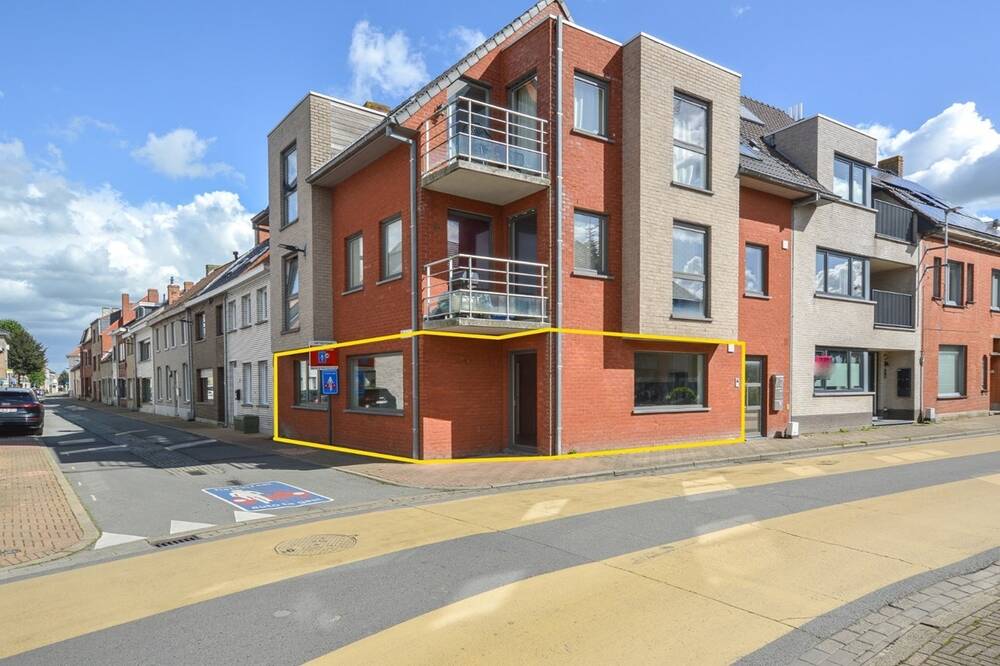Appartement te  huur in Oudenburg 8460 690.00€ 1 slaapkamers 77.00m² - Zoekertje 481866