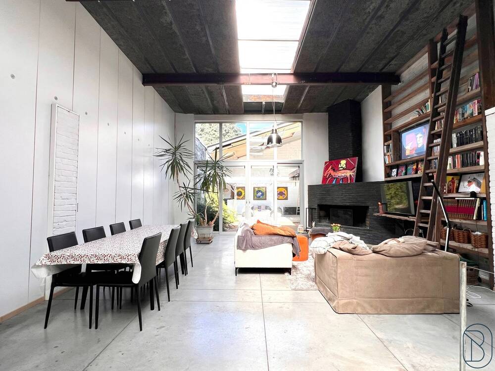 Appartement te koop in Waregem 8790 325000.00€ 3 slaapkamers 230.00m² - Zoekertje 482459
