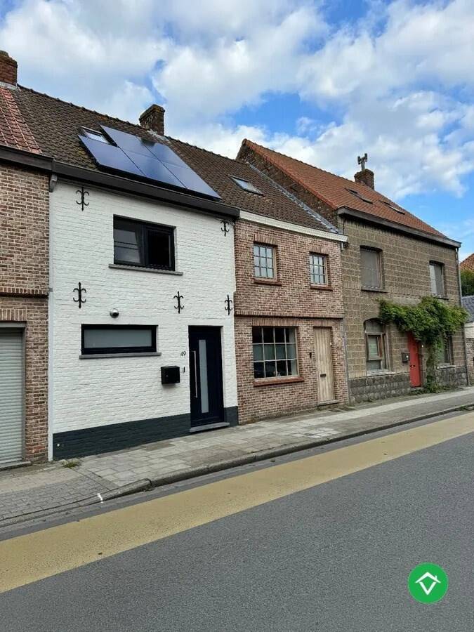 Huis te  huur in Eernegem 8480 950.00€ 2 slaapkamers m² - Zoekertje 482406