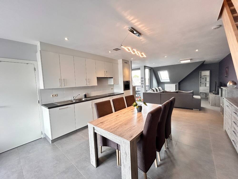 Appartement te koop in Zonnebeke 8980 225000.00€ 2 slaapkamers 100.00m² - Zoekertje 481591