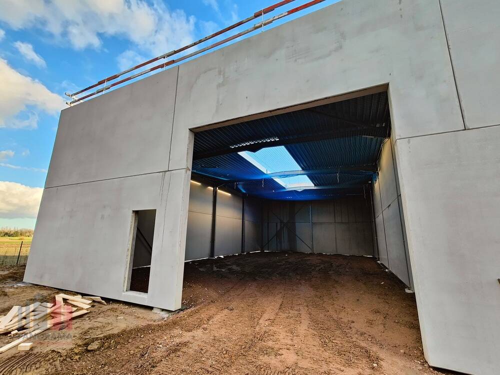 Handelszaak te koop in Aartrijke 8211 292230.00€ slaapkamers 192.00m² - Zoekertje 482192