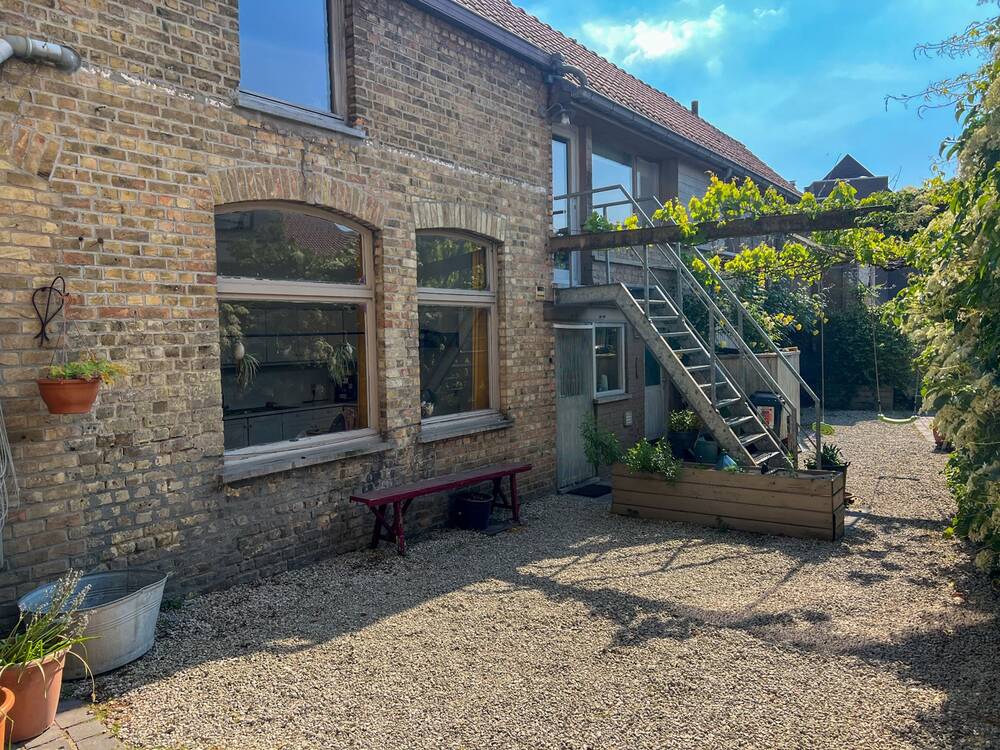 Huis te koop in Diksmuide 8600 389000.00€ 6 slaapkamers 349.00m² - Zoekertje 481424